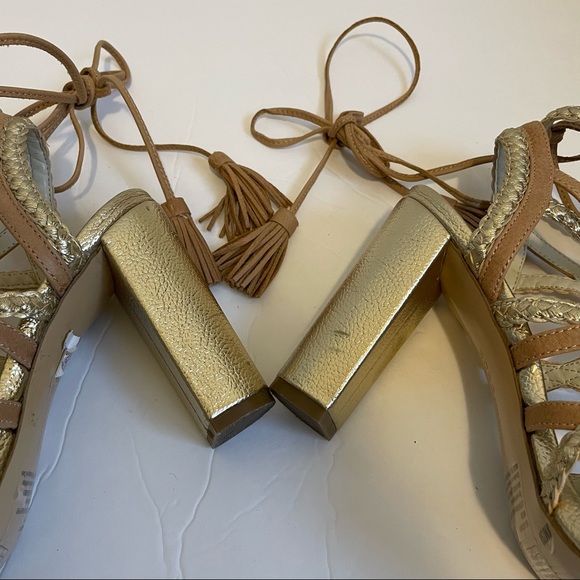 Metallic Gold &Tan BCBGeneration Chunky Heels - Picture 4 of 9